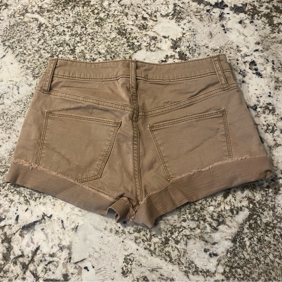 Universal Thread Shorts - Picture 3 of 6